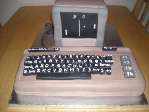commodore-64-birthday-cake_1.jpg