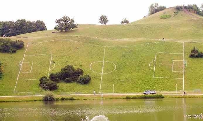 fussballplatz.jpg